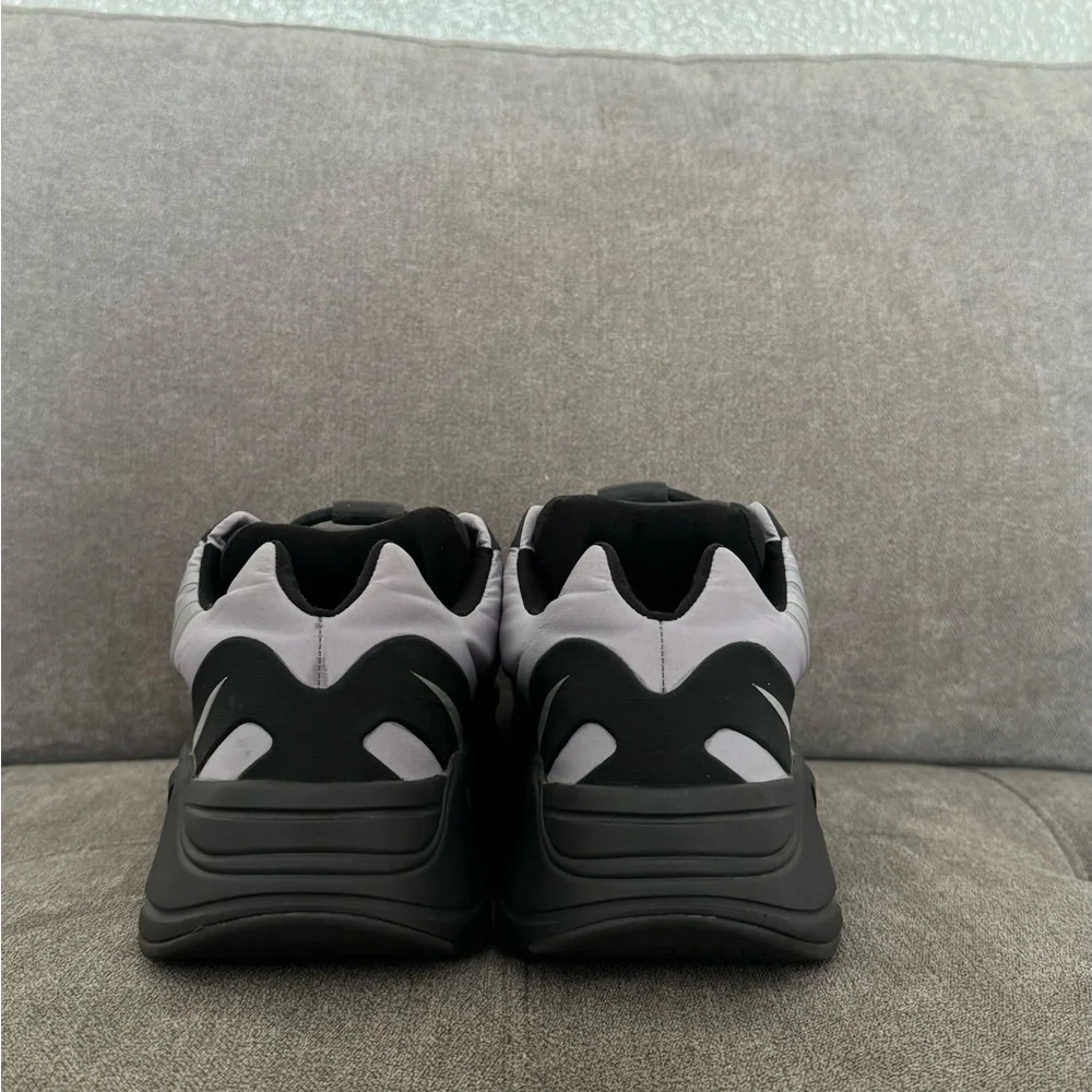 Yeast 700 Geode - Picture 2 of 5